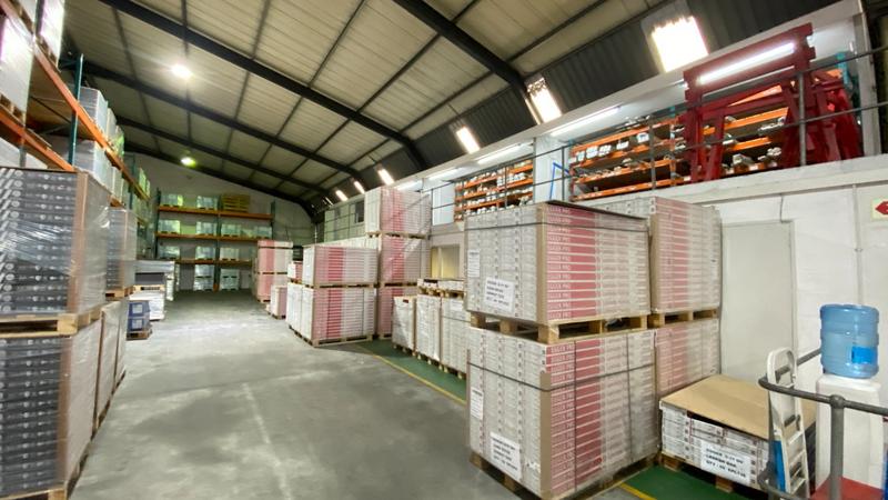 To Let commercial Property for Rent in Maitland Western Cape